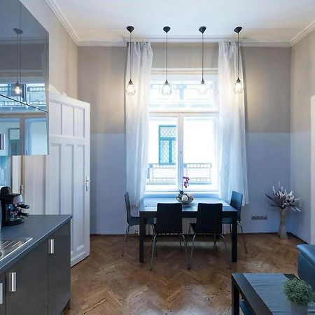 Vaci Street Apartments بودابست المظهر الخارجي الصورة