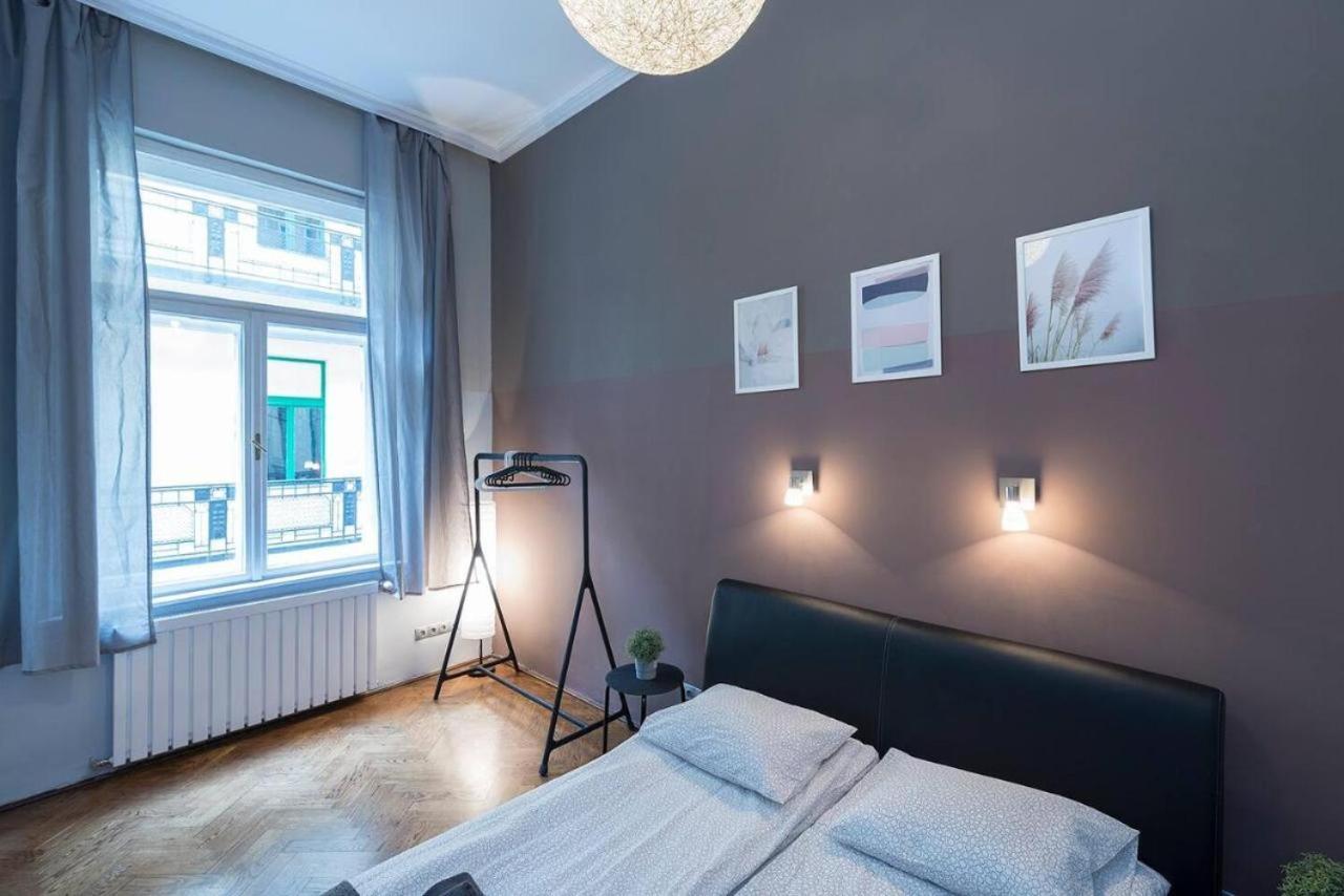 Vaci Street Apartments بودابست المظهر الخارجي الصورة